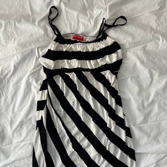Josie Natori Black & White Spaghetti Strap Top - Picture 1 of 3